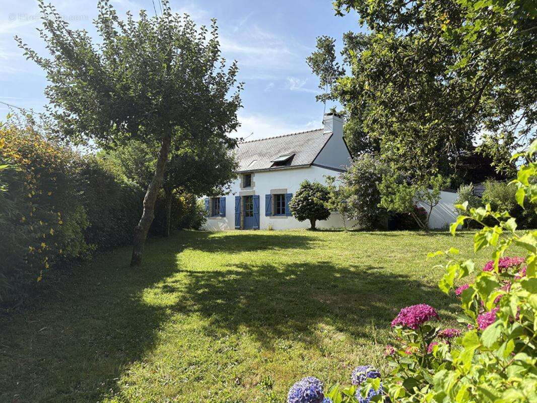 Maison à RIEC-SUR-BELON