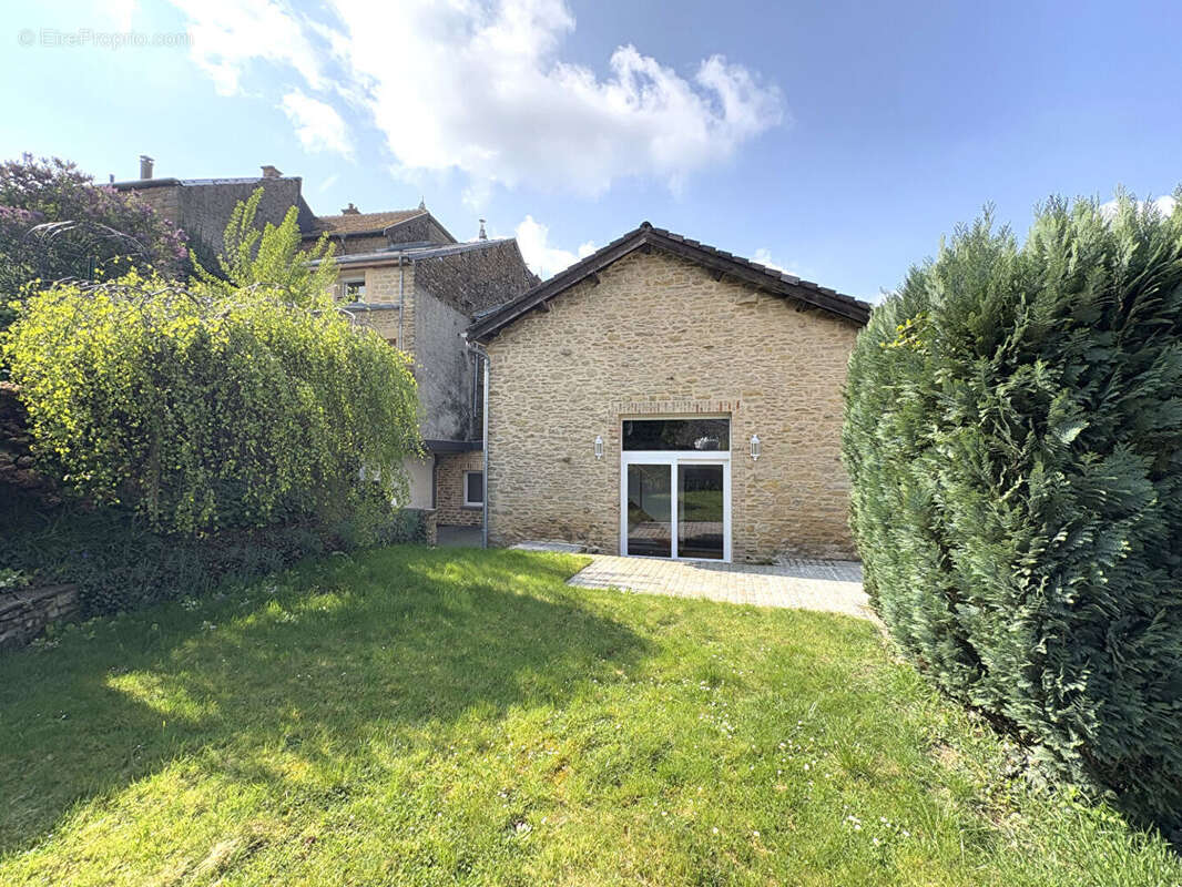 Maison à AIGLEMONT