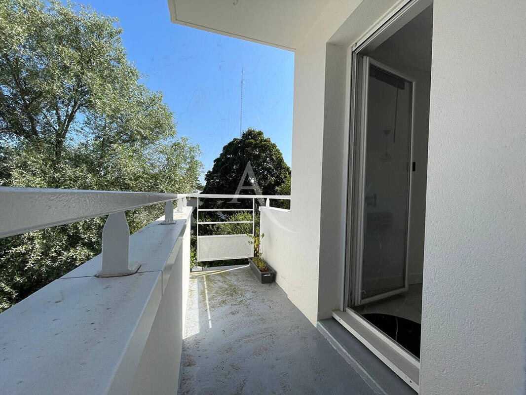 Appartement à INDRE