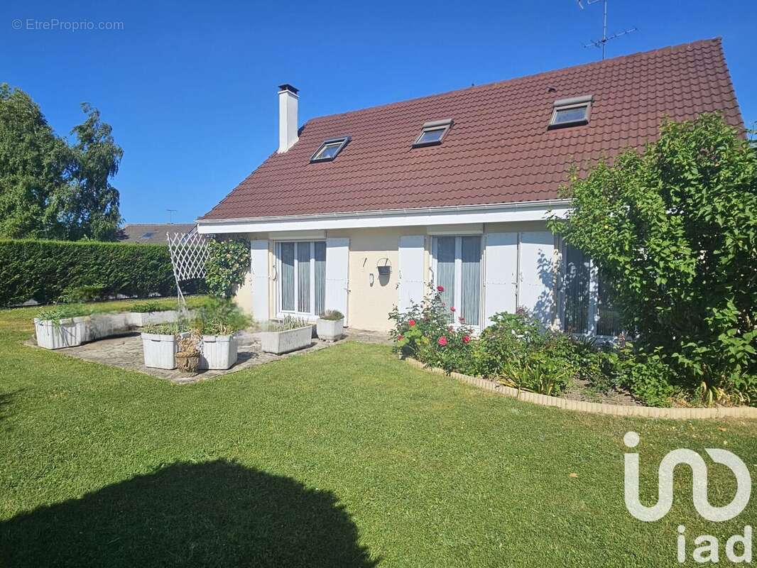 Photo 2 - Maison à LES ESSARTS-LE-ROI