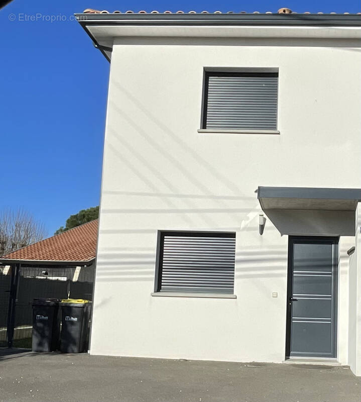 Maison à FROUZINS