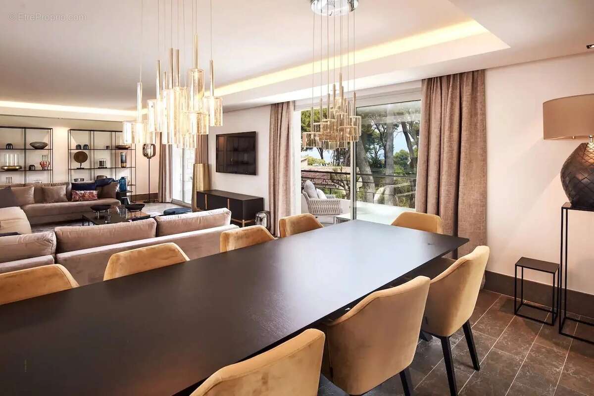 Maison à ANTIBES
