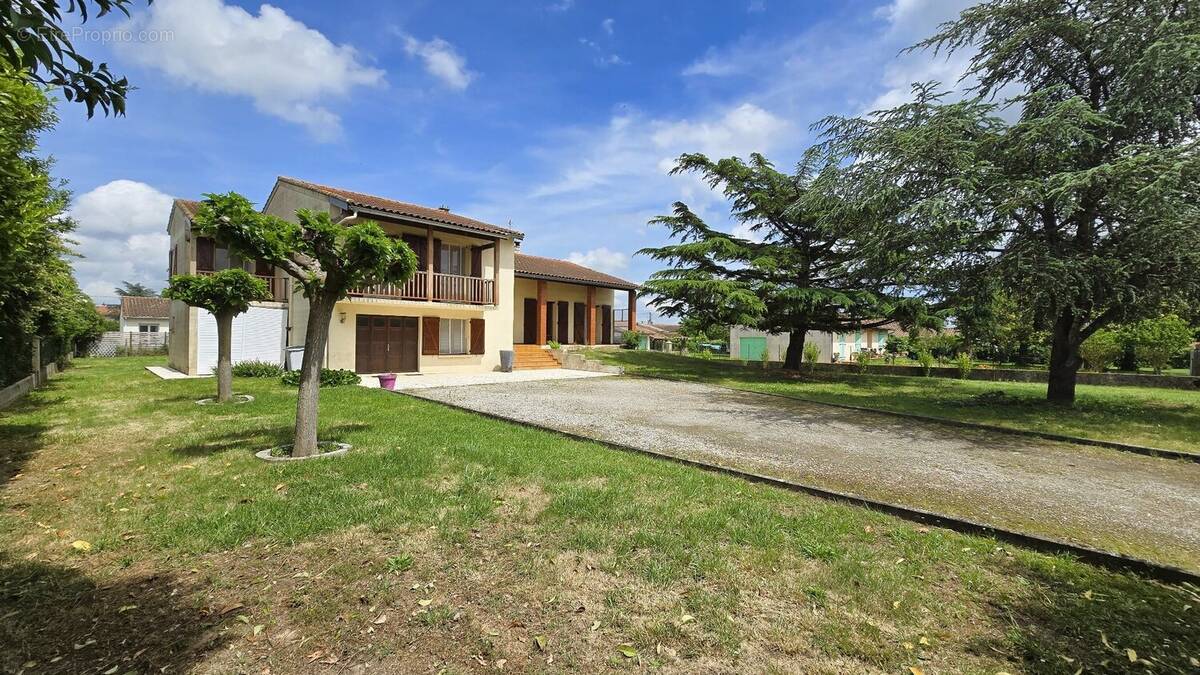 Maison à MAZERES