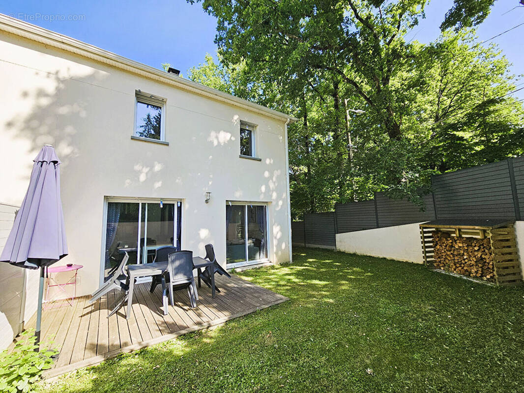 Maison à LA CHAPELLE-SUR-ERDRE