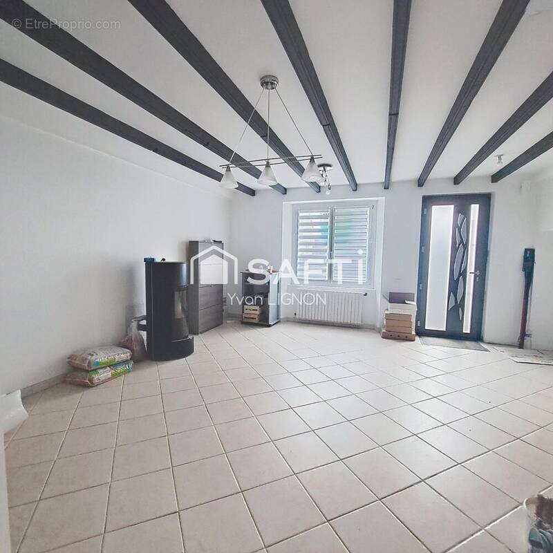 Photo 1 - Maison à SAINT-LYPHARD