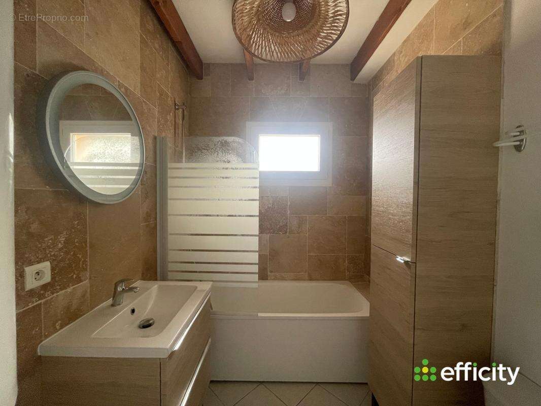 Appartement à EPERNON