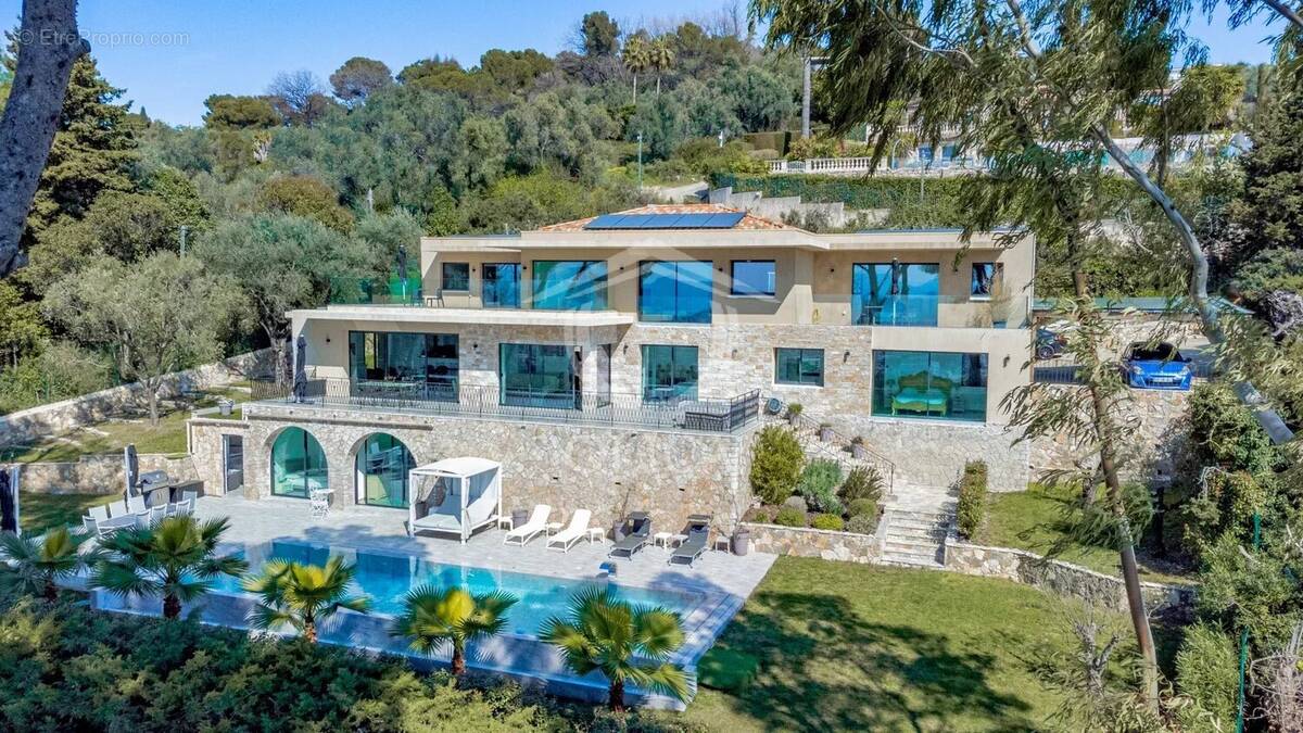 Maison à MOUGINS