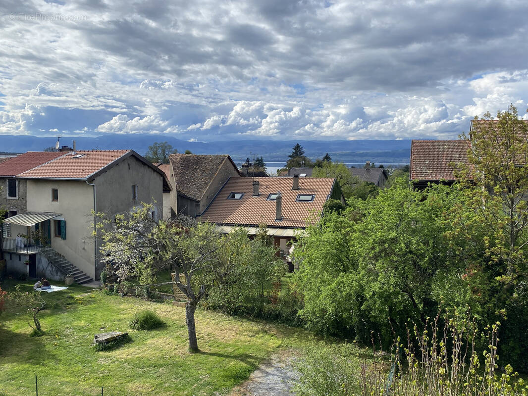 Appartement à ANTHY-SUR-LEMAN