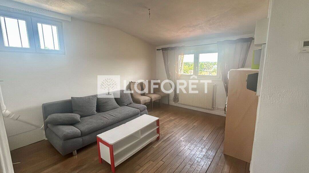 Appartement à LIVRY-GARGAN