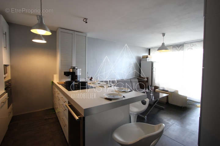 Appartement à CHAMROUSSE