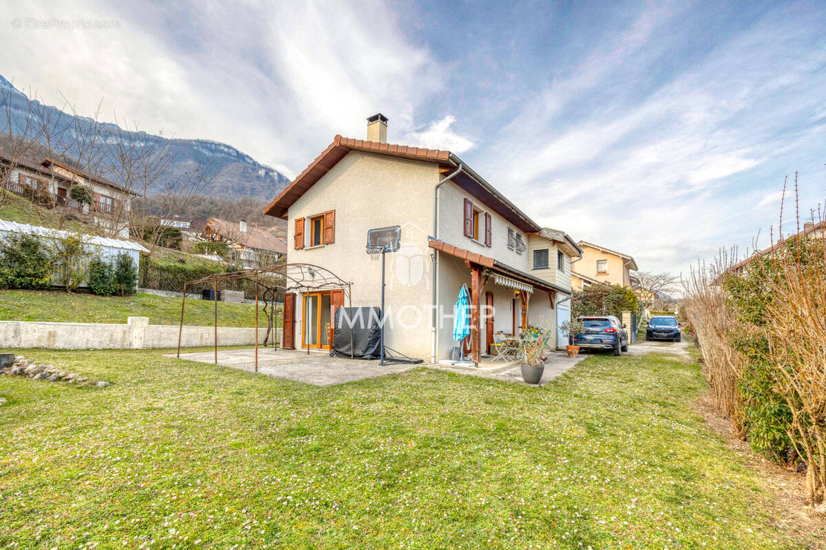 Maison à LE TOUVET