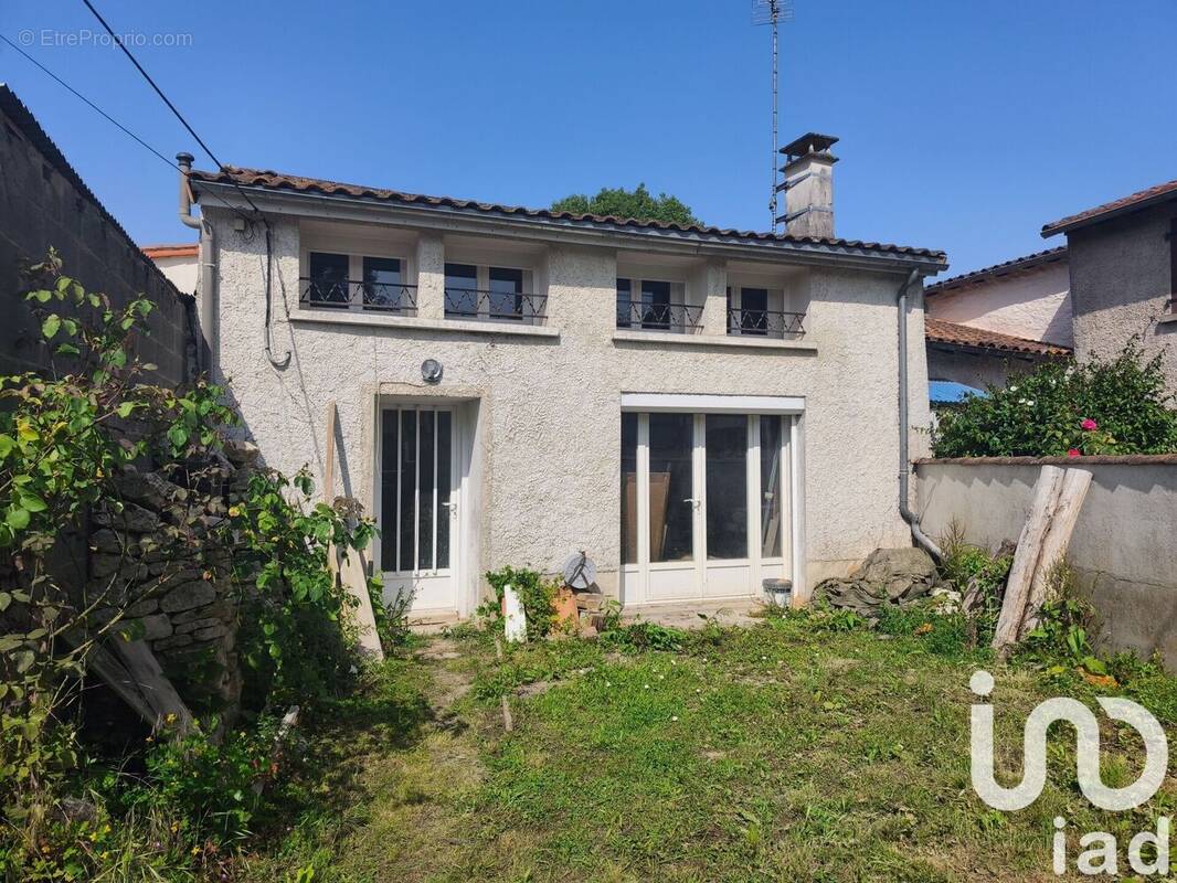 Photo 1 - Maison à NIORT