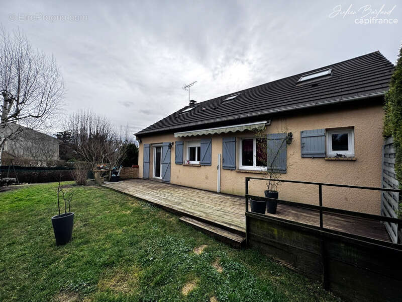 Maison à DAMPMART