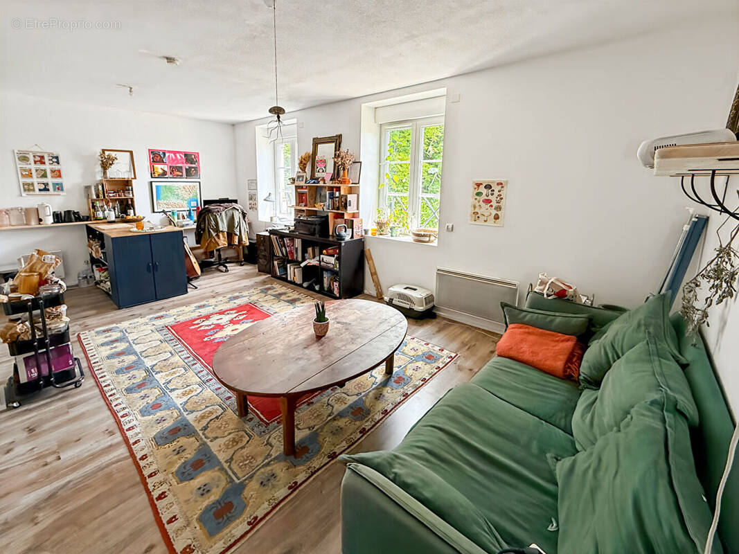 Appartement à LATRESNE