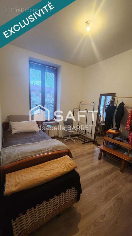 Photo 5 - Appartement à VAULX-EN-VELIN