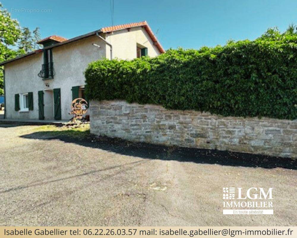 Maison à GANNAT
