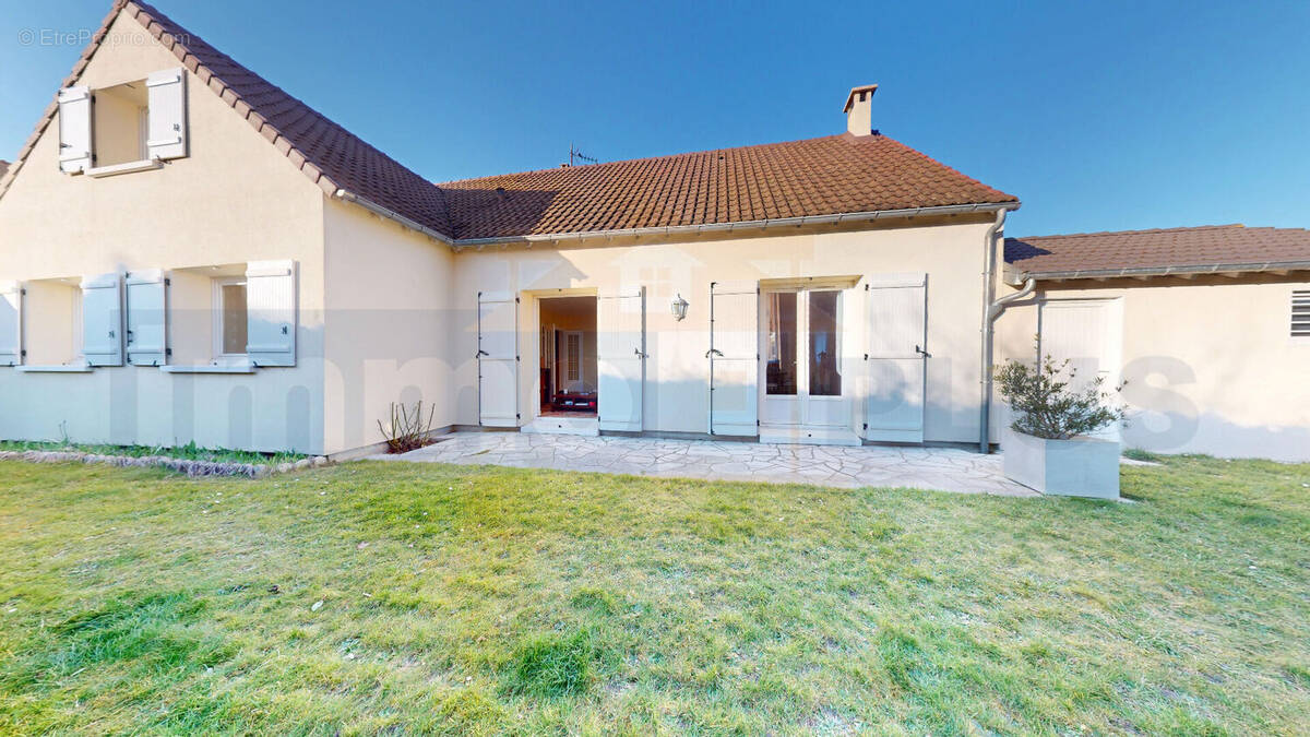 Maison à BOIS-D&#039;ARCY