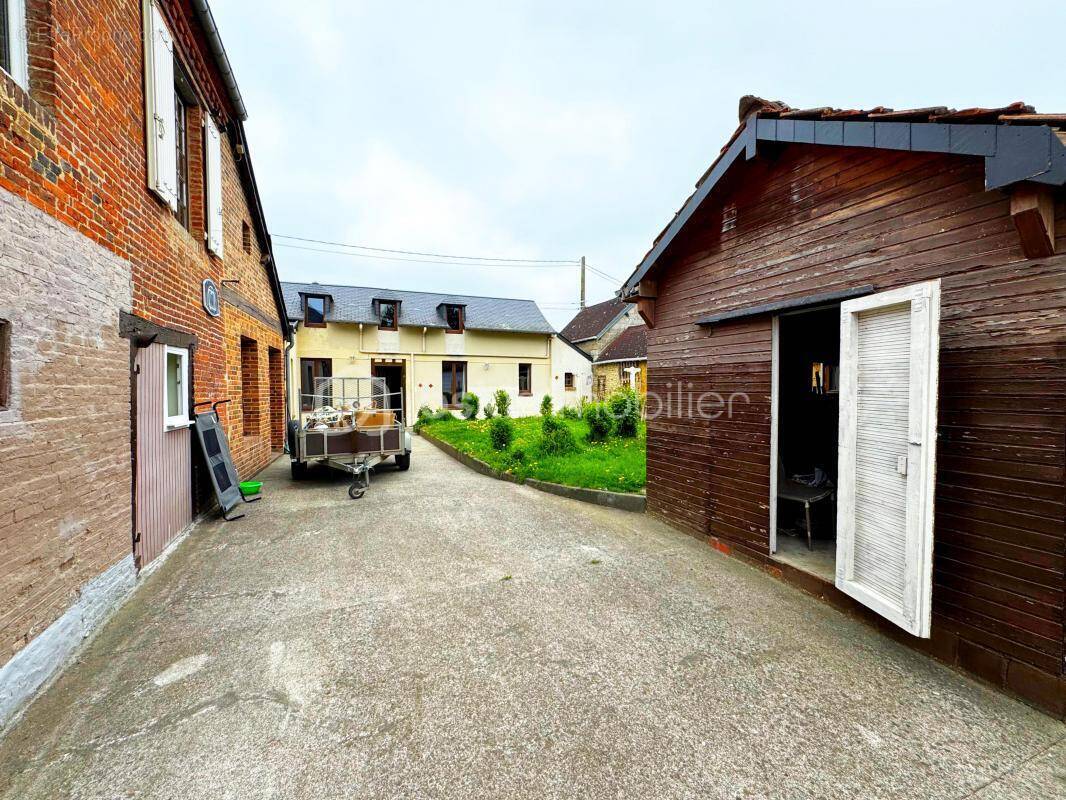 Maison à SAINT-JULIEN-LE-FAUCON