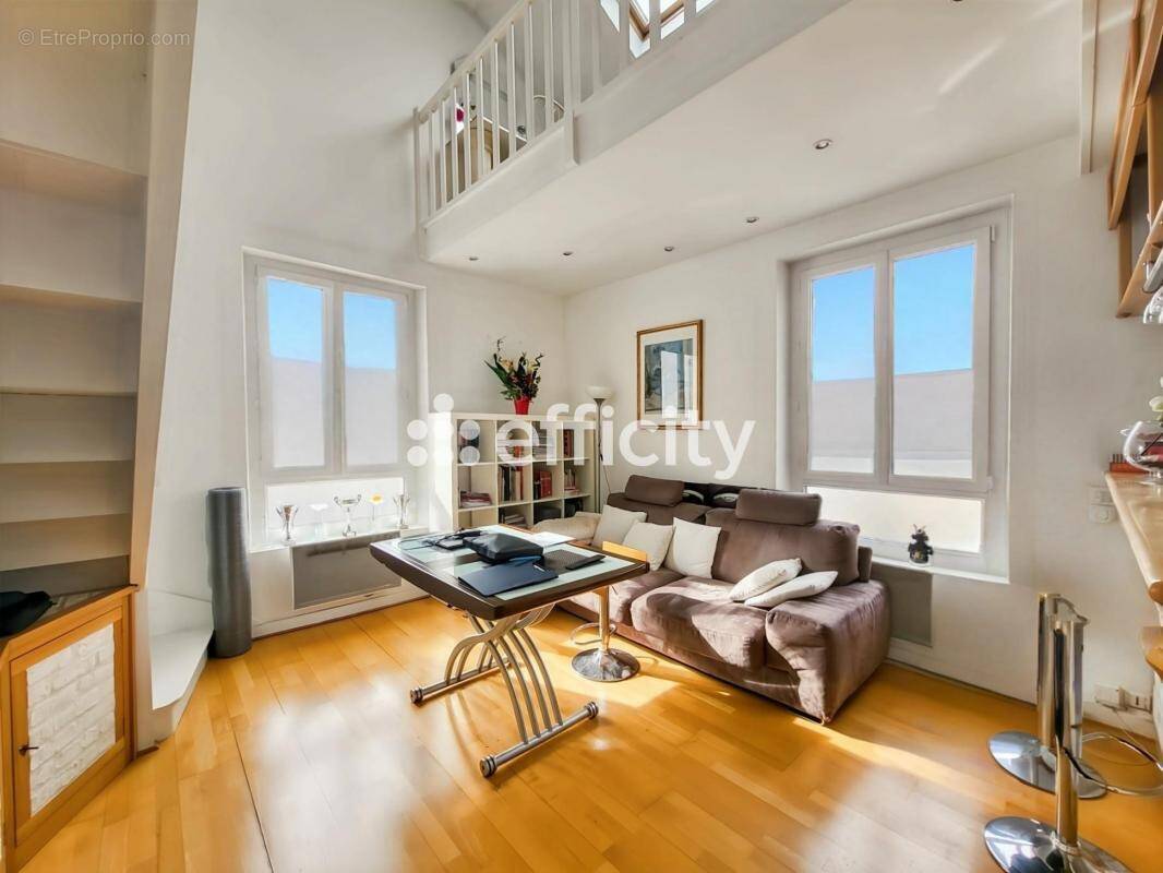 Appartement à SAINT-GRATIEN