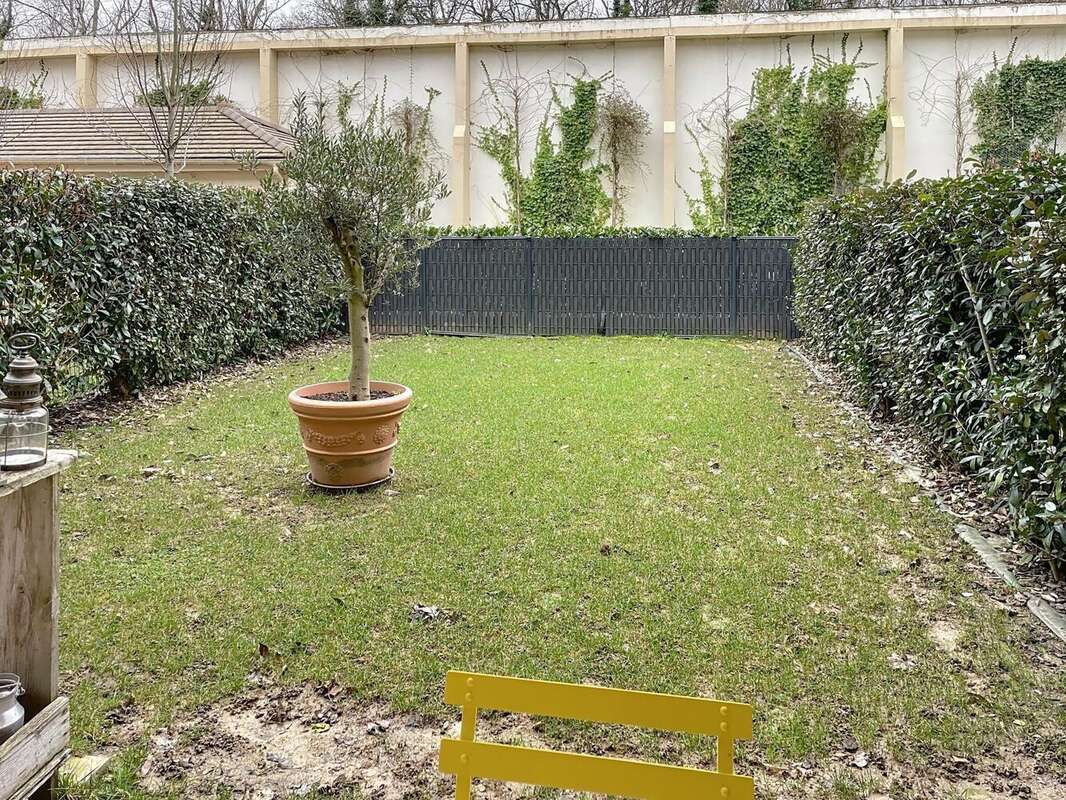 Photo 5 - Appartement à SAINT-GERMAIN-LES-ARPAJON