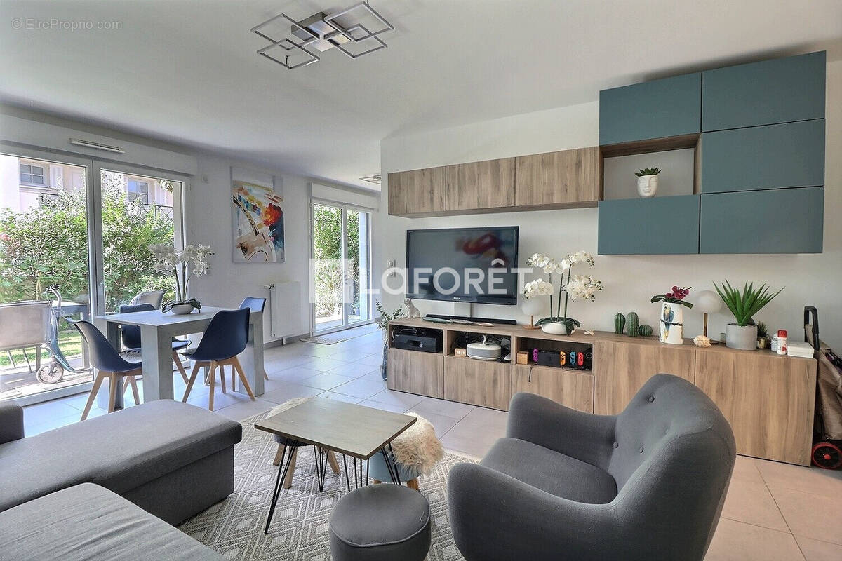 Appartement à RUEIL-MALMAISON