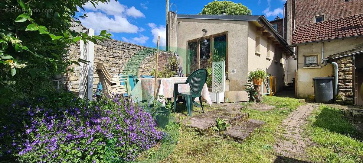 Maison à MAGNY-EN-VEXIN