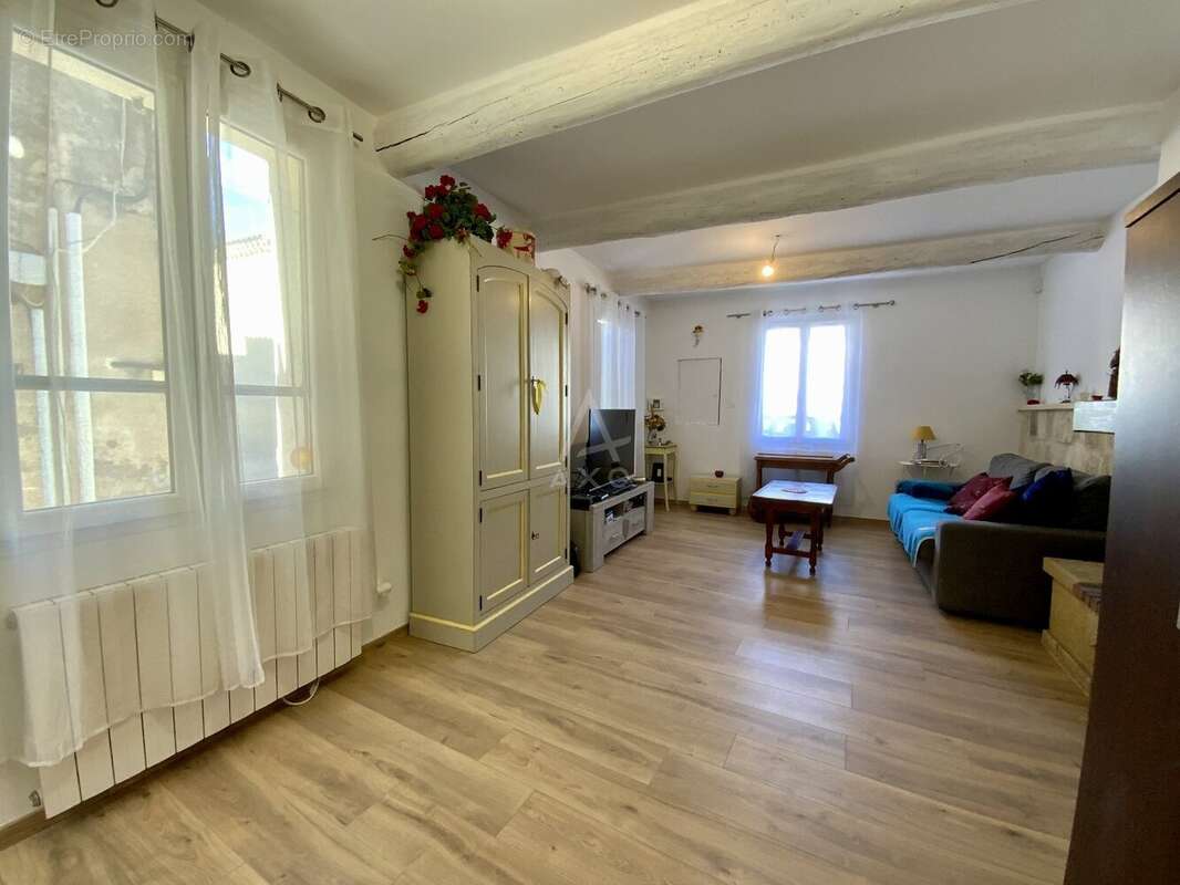 Maison à REDESSAN