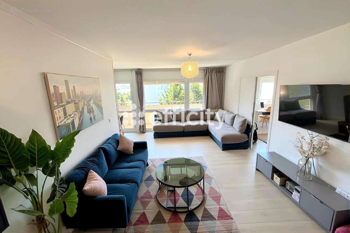 Appartement à THIAIS