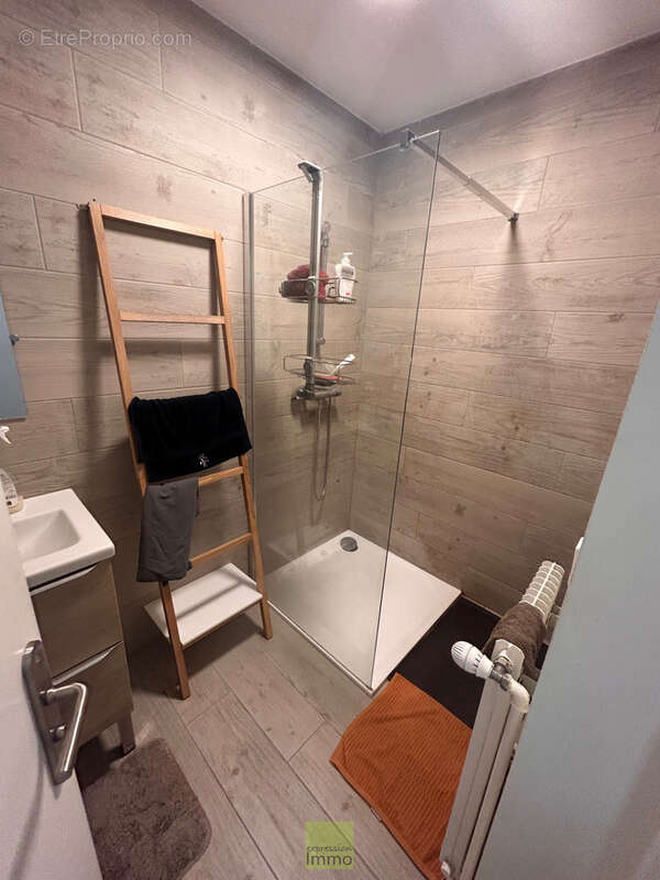 Appartement à BRON