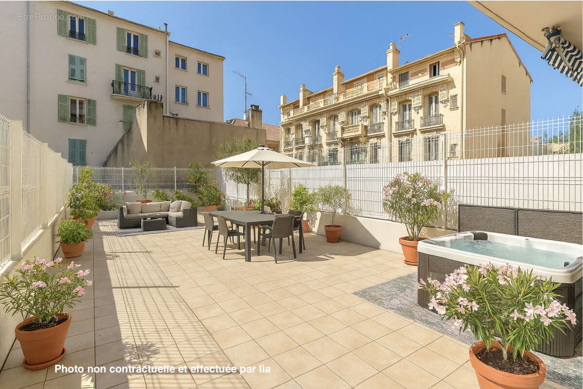 Appartement à NICE