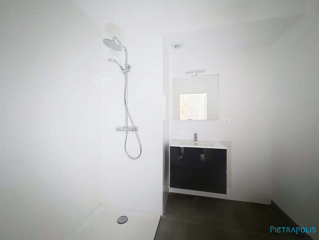 Appartement à JONAGE