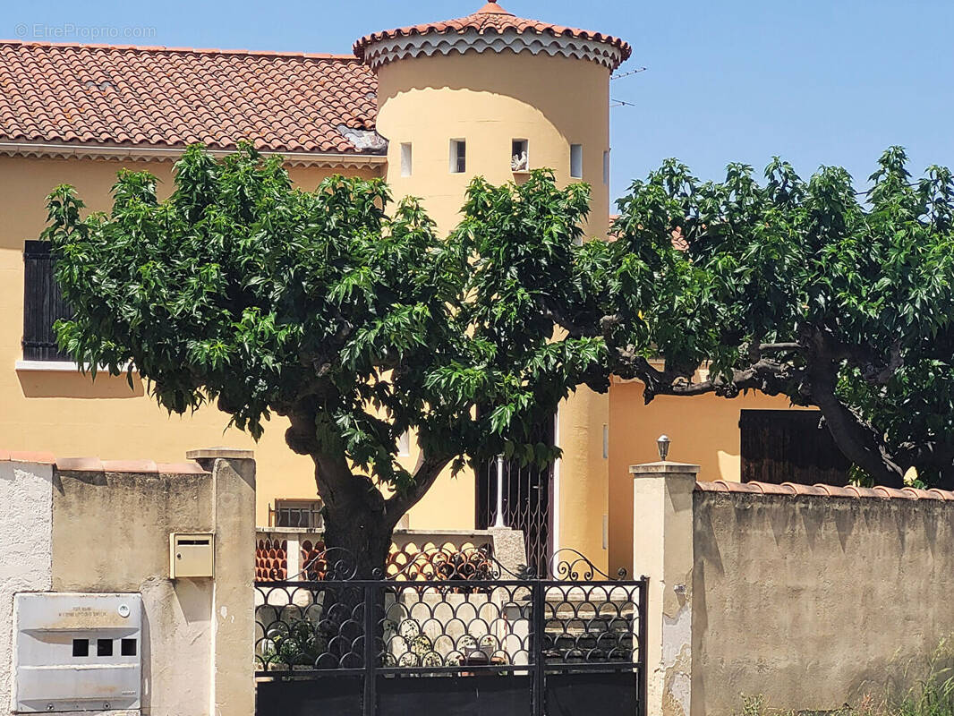Maison à ARLES