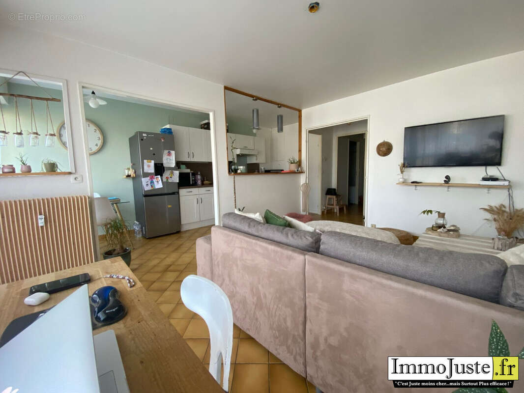 Appartement à LES ESSARTS-LE-ROI