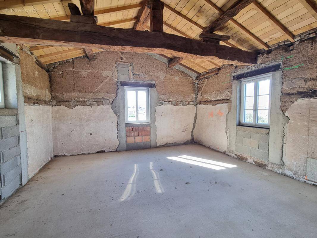 Appartement à LES CHERES