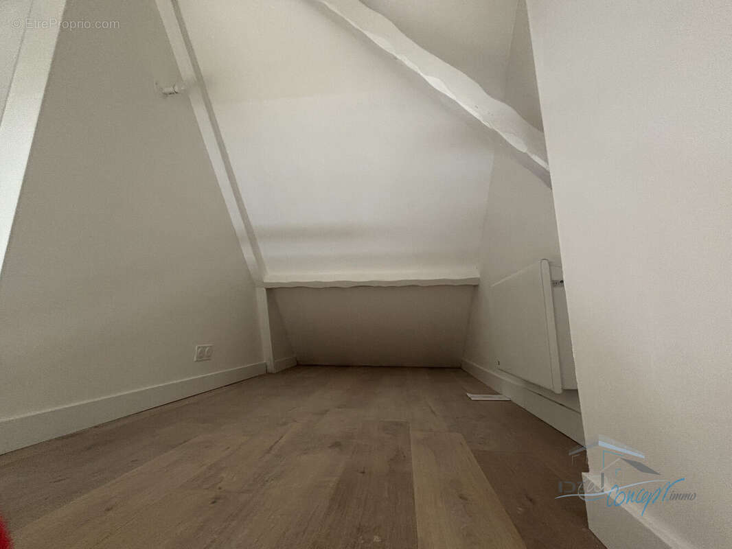 Appartement à LARDY
