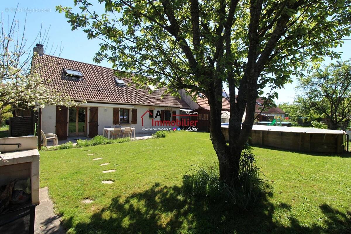 Maison à ABLIS