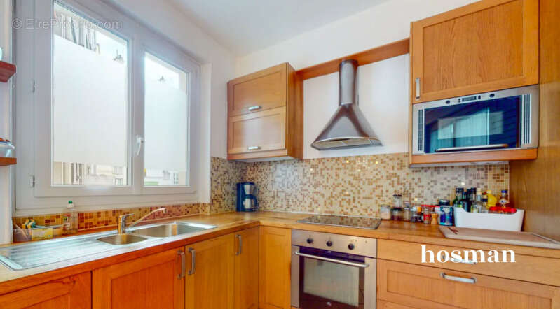 Appartement à PARIS-10E