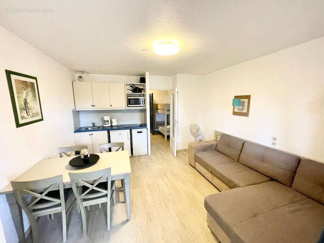 Photo 2 - Appartement à SAINT-RAPHAEL