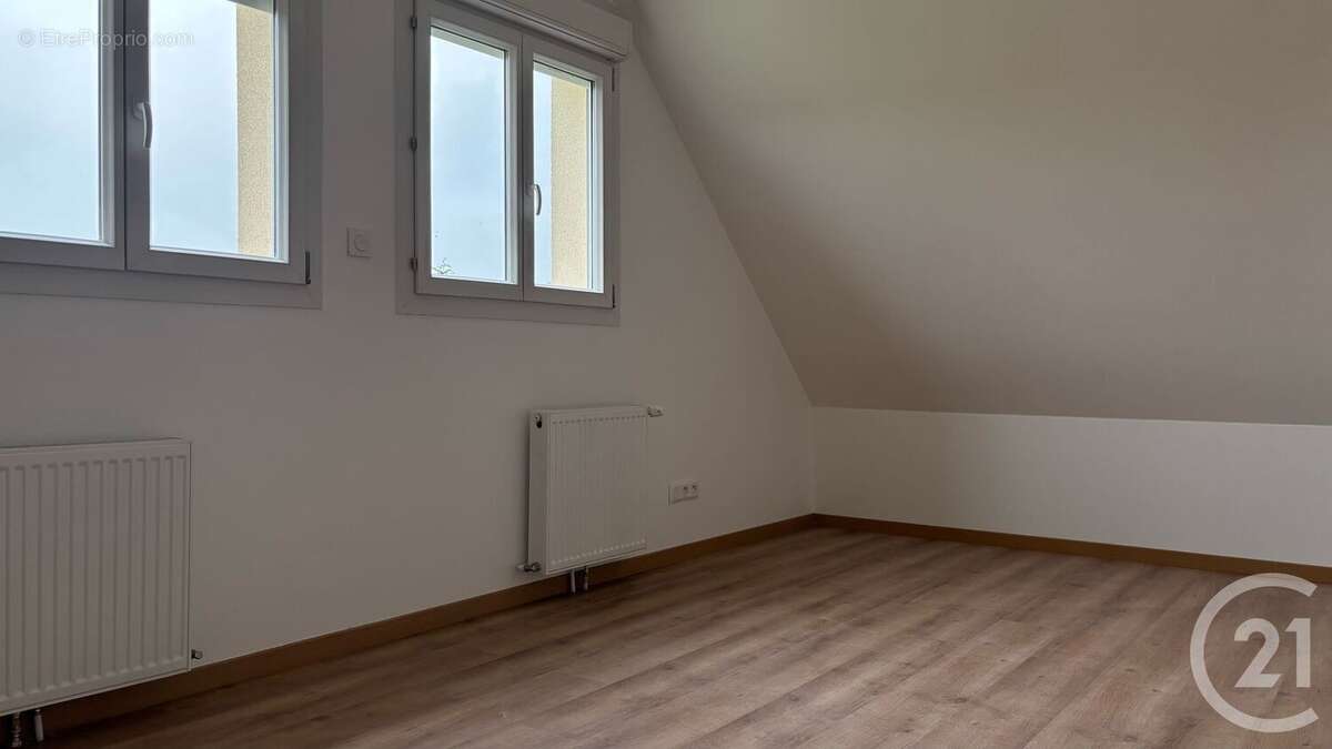 Maison à CROTH