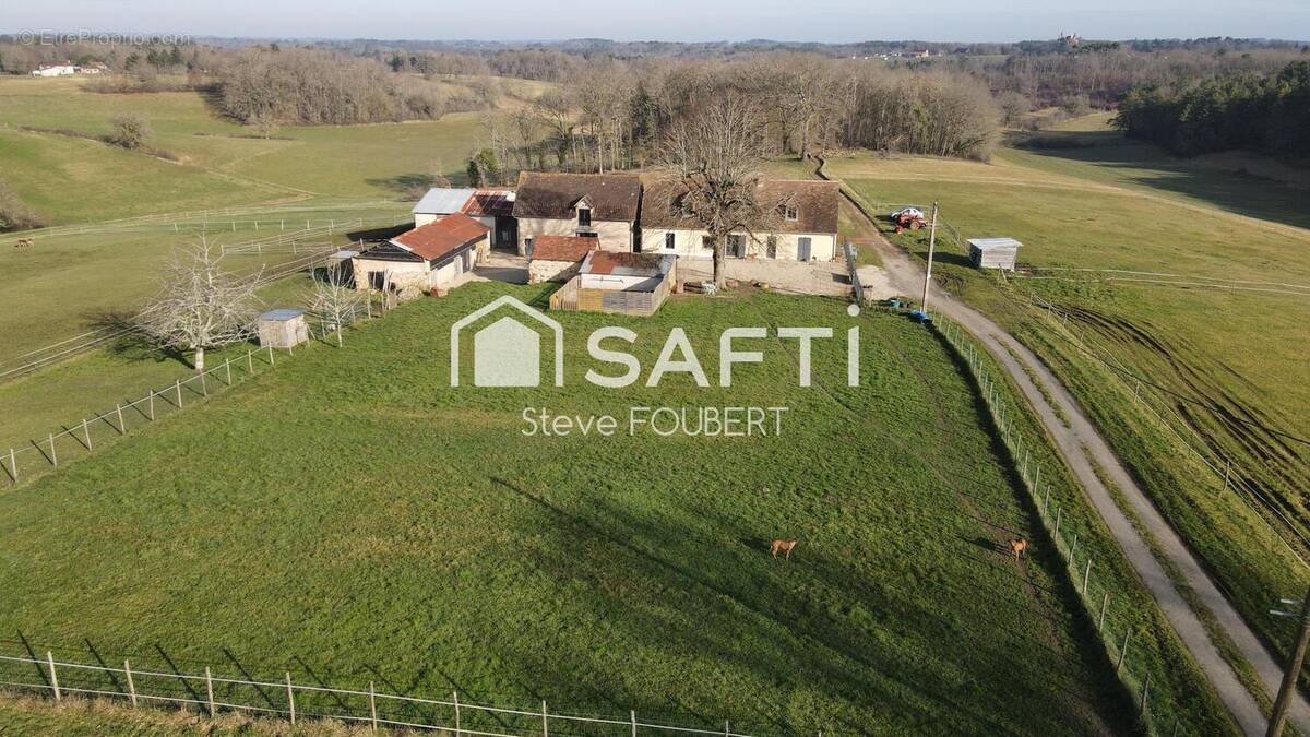 Photo 1 - Maison à ROUFFIGNAC-SAINT-CERNIN-DE-REILHAC