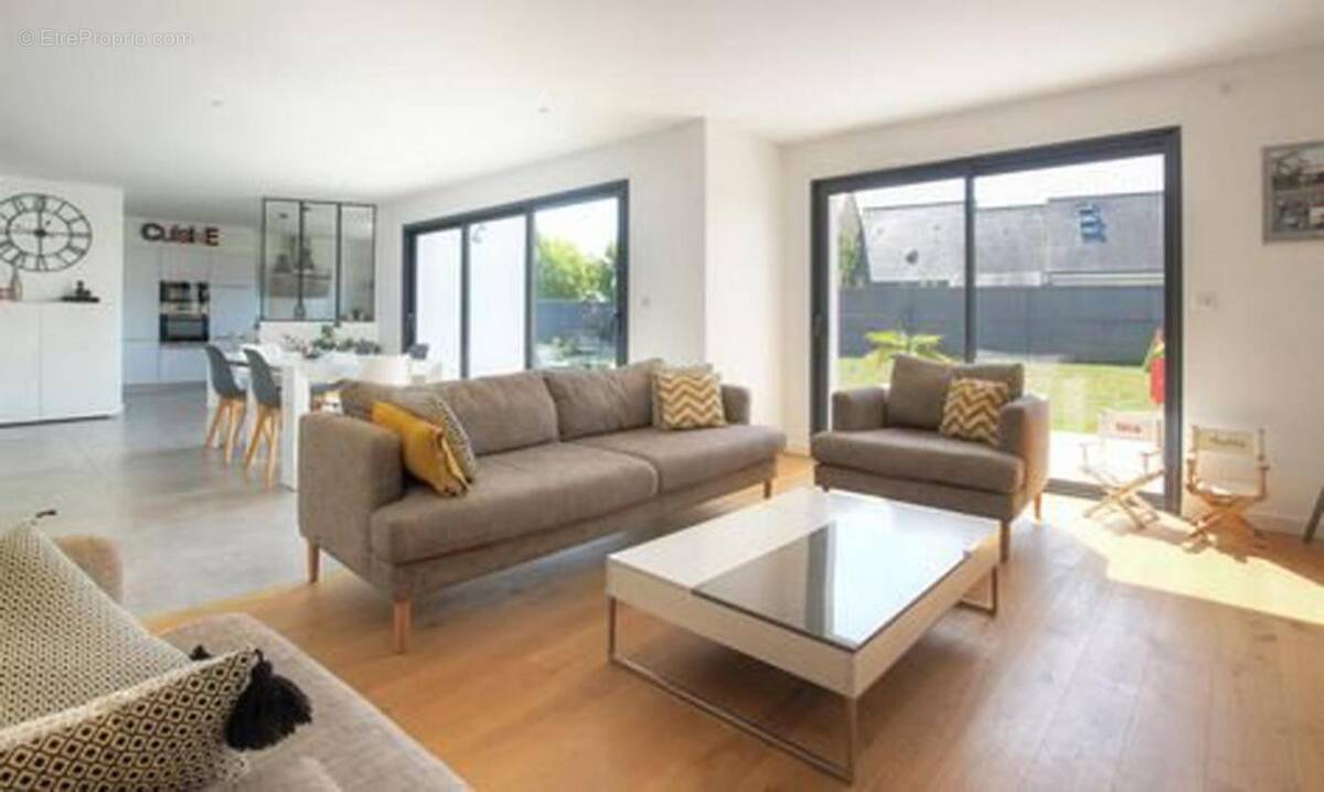 Appartement à FONTENAY-SOUS-BOIS
