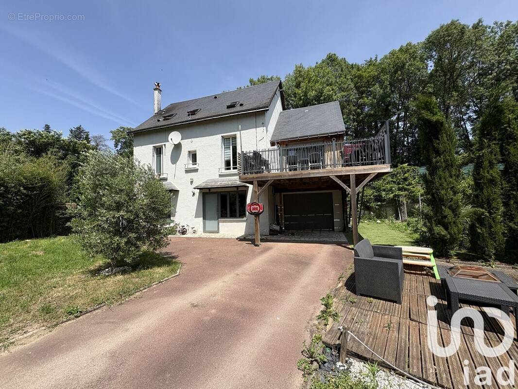 Photo 1 - Maison à CHATEAU-RENAULT