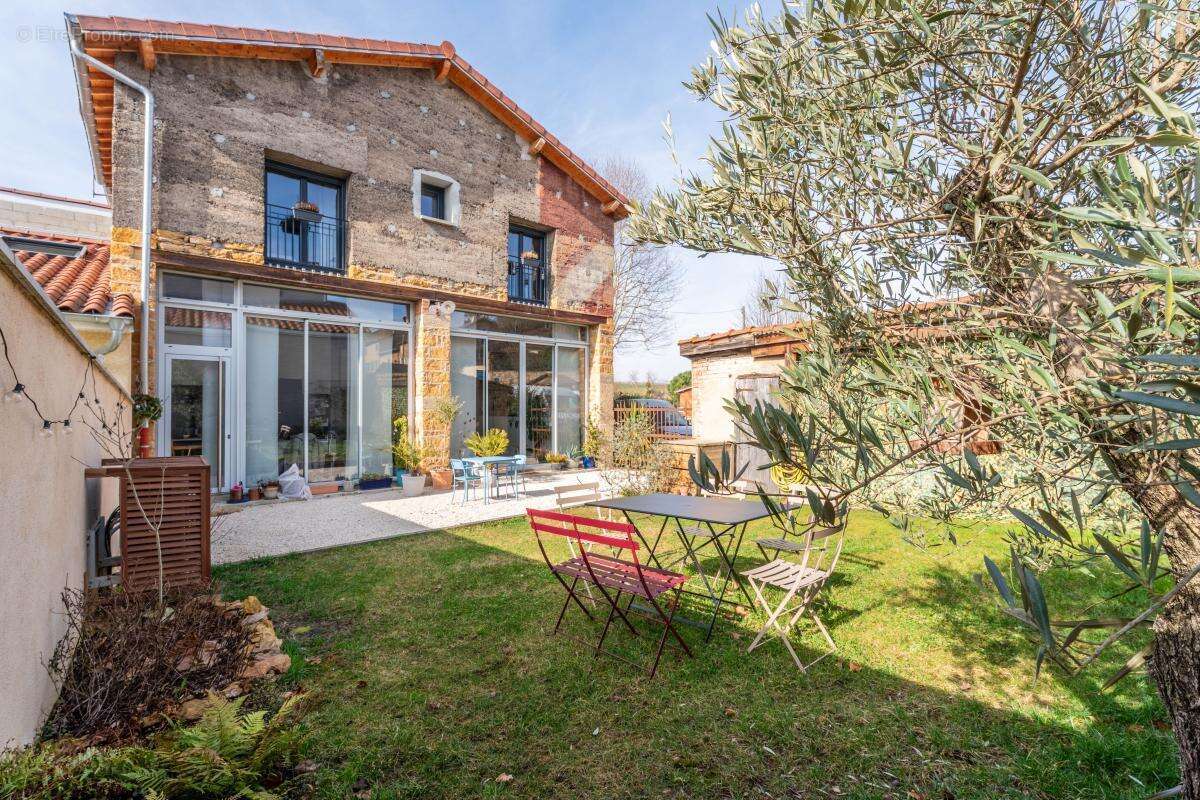 Maison à BULLY