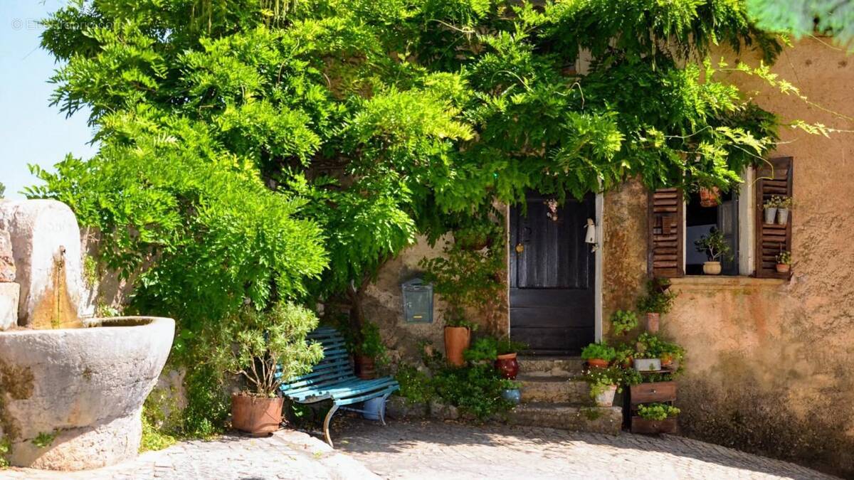Maison à TOURTOUR