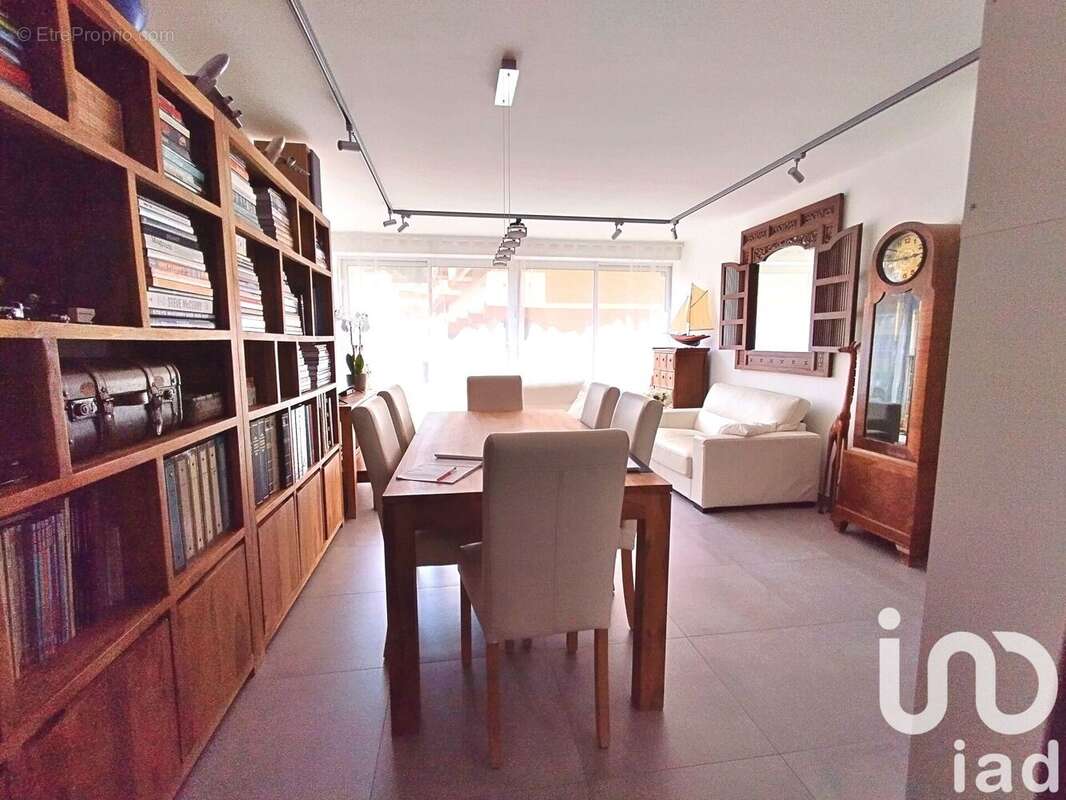 Photo 5 - Appartement à ROQUEBRUNE-CAP-MARTIN