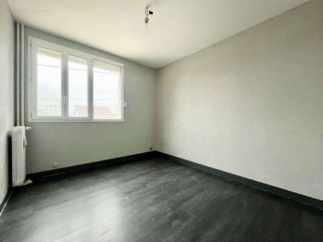 Appartement à CHENOVE
