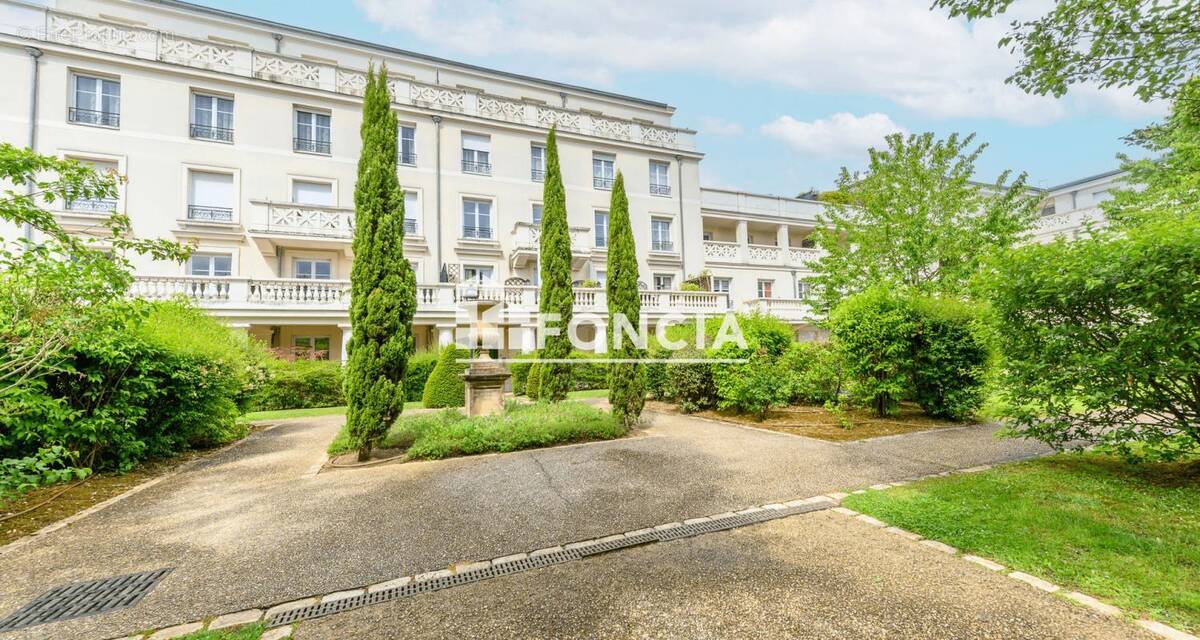 Appartement à SERRIS
