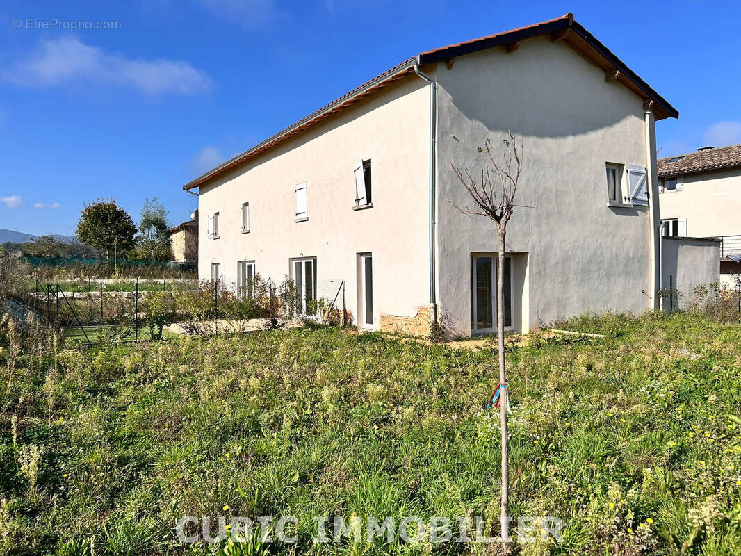 Maison à ARNAS