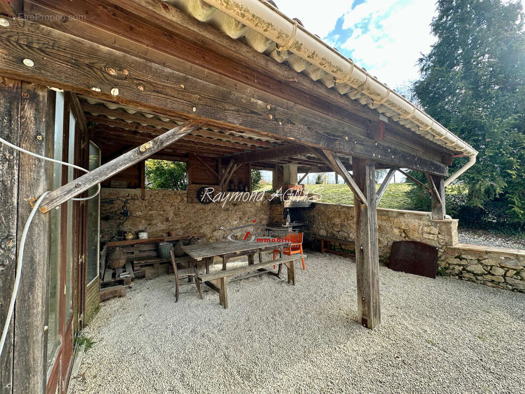 Maison à GENSAC