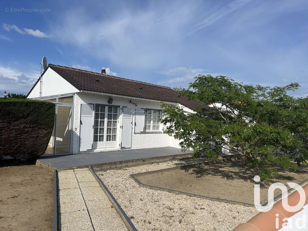 Photo 1 - Maison à NOTRE-DAME-DE-RIEZ